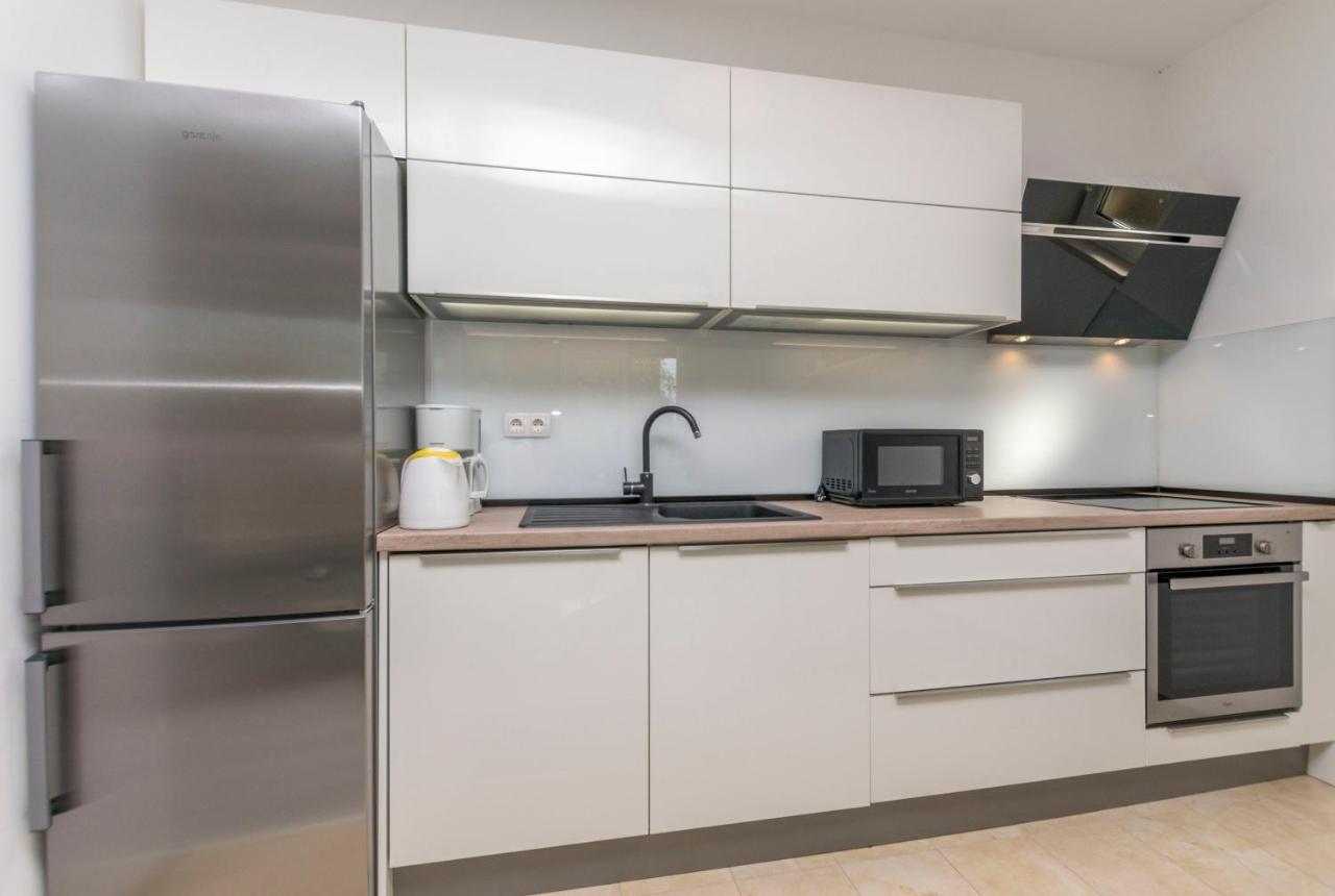 Apartment Dora Duce Ngoại thất bức ảnh